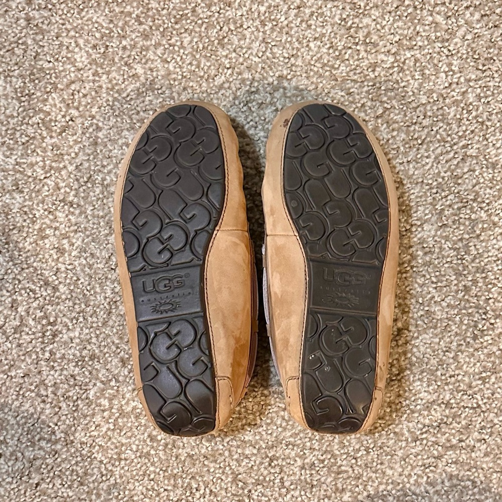 UGG Chestnut Moccasin Slippers with Bow - Picture 5 of 5